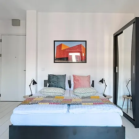 Urbannest_krochmalna Warsaw
